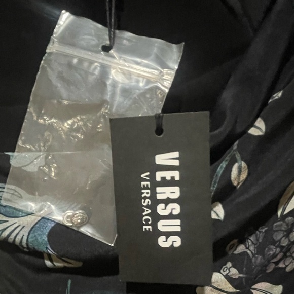 NWT versus Versace maxi dress. Sz 40 - Picture 3 of 12